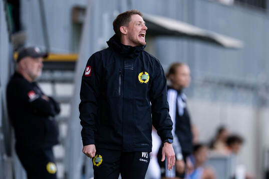 Hammarbys tränare William Strömberg