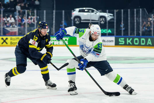 Lucas Raymond of Sweden and Robert Sabolic of Slovenia