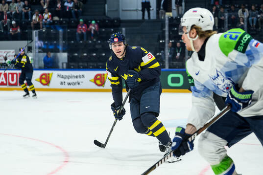 Linus Karlsson of Sweden