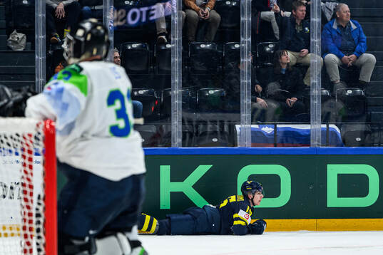 Jack Berglund of Sweden