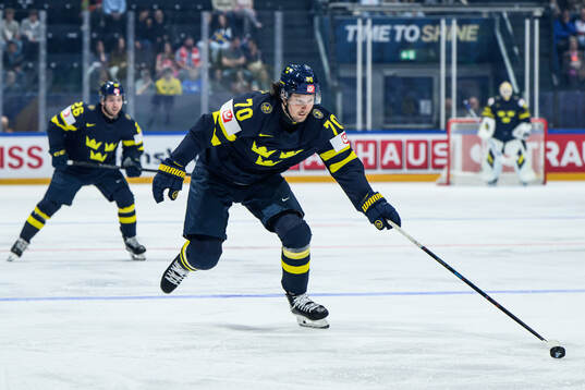 Oscar Sundqvist of Sweden