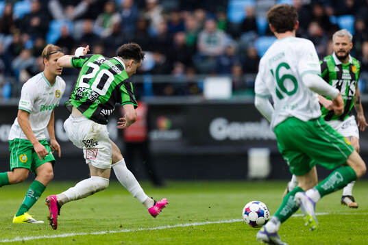 GAISs Samuel Salter skjuter in 2-0 målet