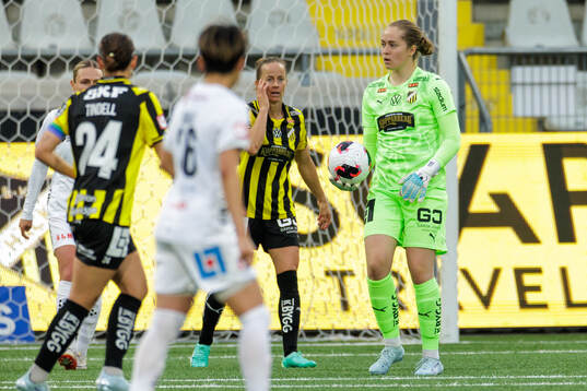 Häckens målvakt Fanney Inga Birkisdottir