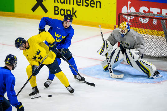 André Petersson and Anton Frondell of Sweden at a practice
