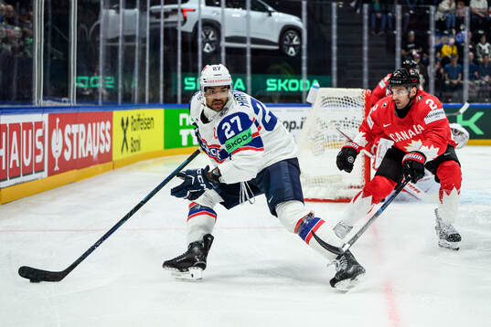 Andreas Martinsen of Norway and Dylan Demelo of Canada
