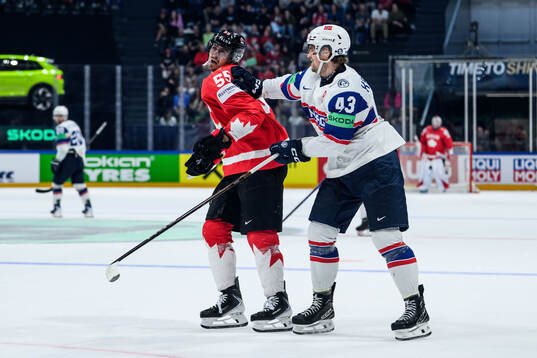 Mark Scheifele of Canada and Max Krogdahl of Norway