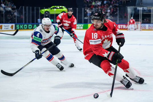 Johannes Johannesen of Norway and Robert Thomas of Canada