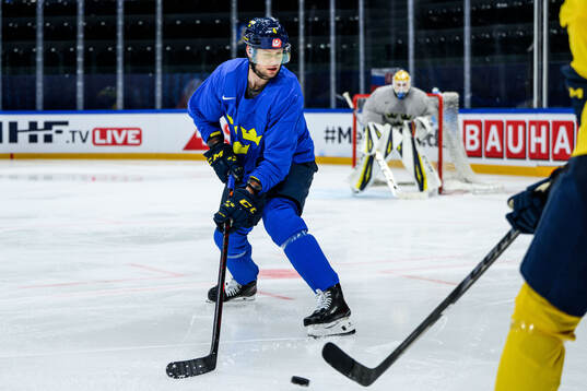 Jacob Larsson of Sweden at a practice session