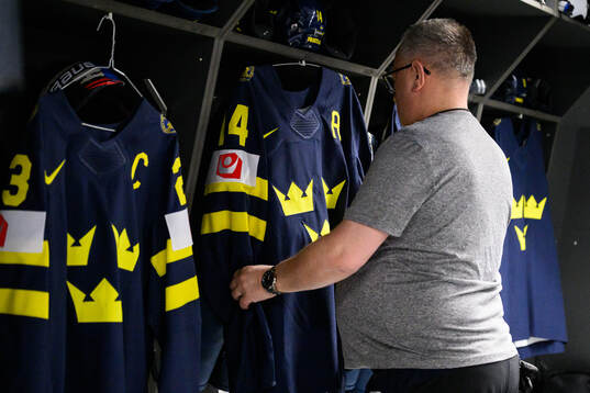 Equipment manager Mikael Petersson of Sweden in Sweden’s
