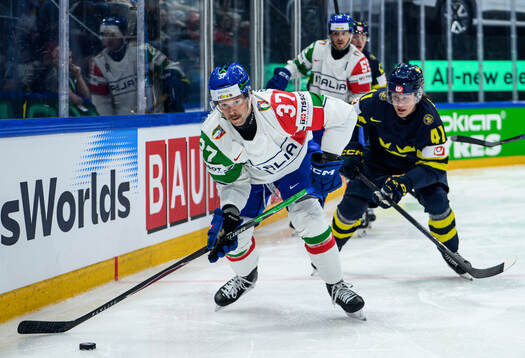 Phil Pietroniro of Italy and Ivar Stenberg of Sweden