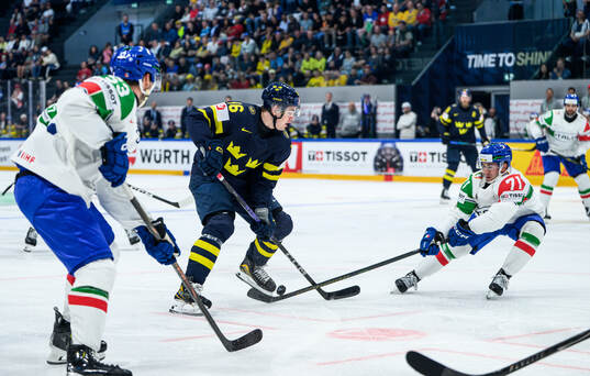 Anton Frondell of Sweden and Marco Zanetti of Italy