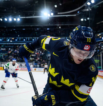 Simon Holmström of Sweden