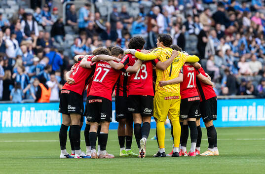 Brommapojkarnas spelare samlas
