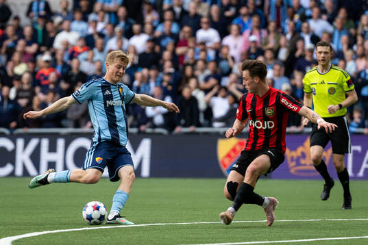 Djurgårdens Bo Hegland och Brommapojkarnas Kaare Brøckner