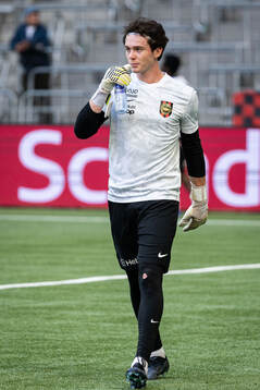 Brommapojkarnas målvakt Leo Cavallius