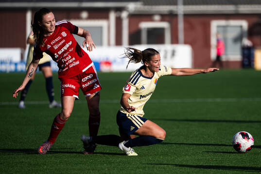 Piteås Asla Johannesen och Djurgårdens Johanna Renmark