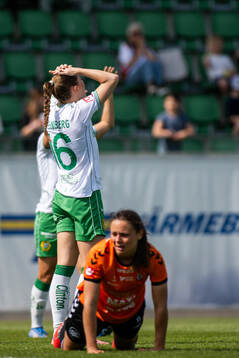 Hammarbys Svea Rehnberg deppar