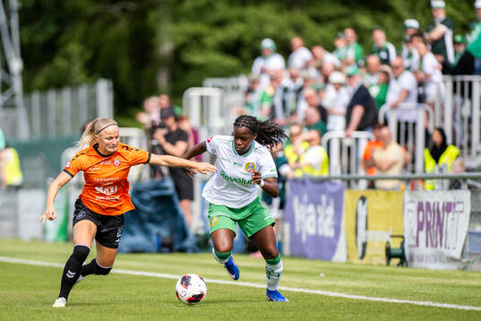 Kristianstads Lova Sternfeldt och Hammarbys Vivienne Lia