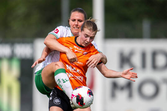 Kristianstads Elisa Lana Sigurjonsdottir och Hammarbys