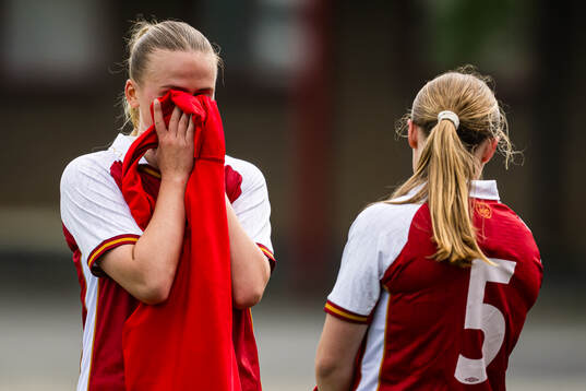 Guro Koll-Frafjord of Bryne looks dejected