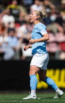 Malmö FFs Mia Persson deppar