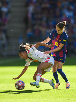 Selma Bacha of Lyon and of Barcelona Laia Aleixandri