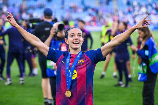Aitana Bonmati of Barcelona celebrates
