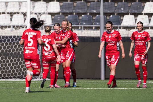 Elfsborgs Stina Jensen jublar