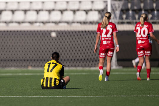 Häckens Amelie Höglund deppar
