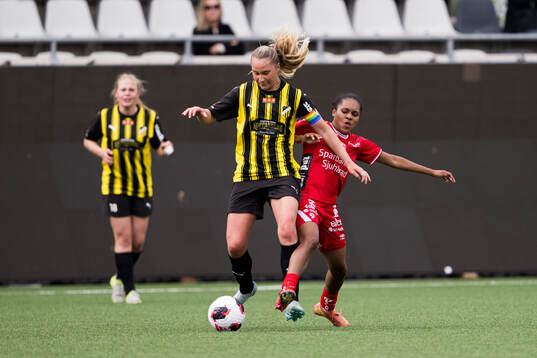 Häckens Filippa Mellingsäter och Elfsborgs Vanessa Lopez