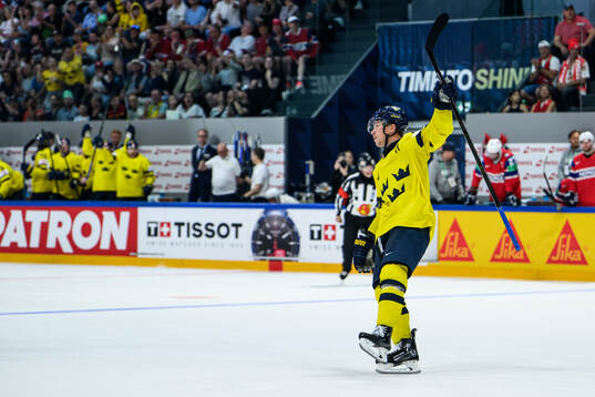 Lucas Raymond of Sweden celebrates