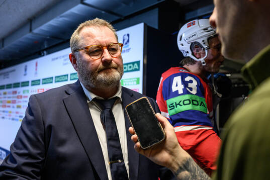 Head coach Petter Thoresen of Norway