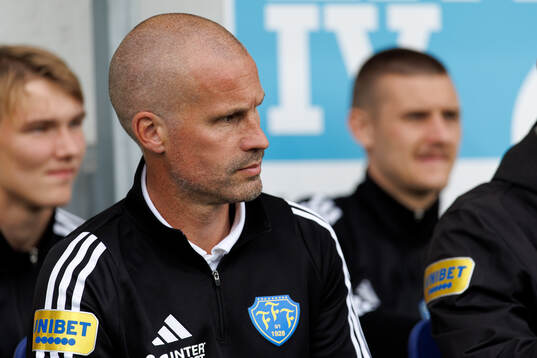 Falkenbergs tränare Christoffer Andersson