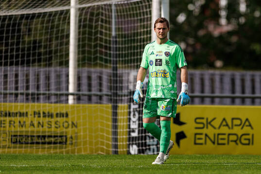 Falkenbergs målvakt Anton Andersson