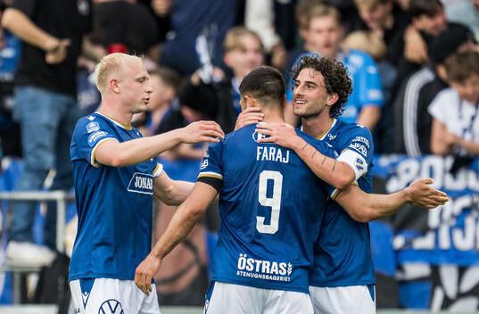 Halmstads André Boman, Omar Faraj och Rocco Ascone jublar