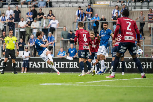 Halmstads Rocco Ascone vid 1-0 målet