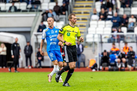 Domare Fredrik Alknäs