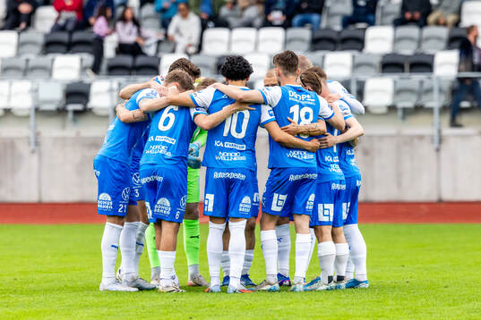 Oddevolds spelare laddar för match