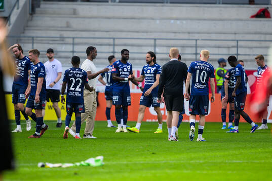 Degerfors spelare deppar