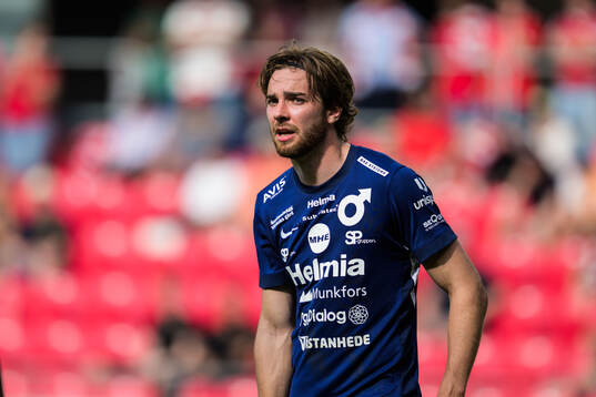 Degerfors Juhani Pikkarainen jublar