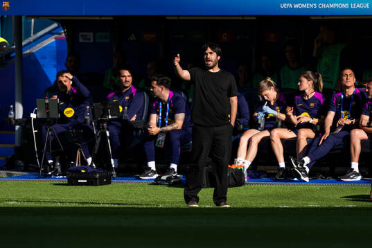 Head coach Pere Romeu of Barcelona
