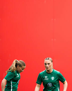 Malin Roos of Klepp warms up