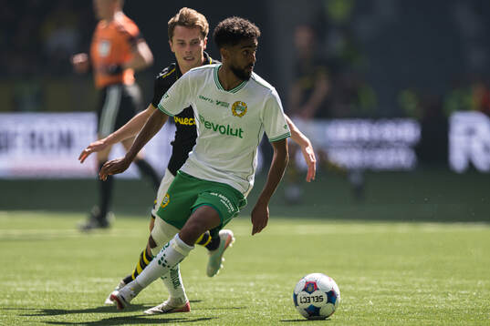 AIKs Johan Hove och Hammarbys Tesfaldet Tekie