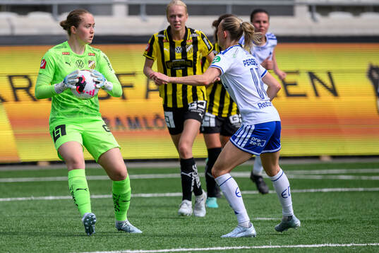 Häckens målvakt Fanney Inga Birkisdottir