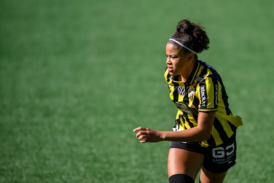 Häckens Felicia Schröder