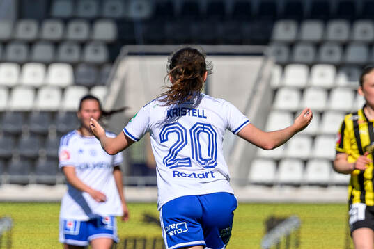 IFK Norrköpings Matilda Kristell reagerar