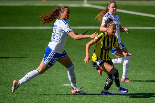 IFK Norrköpings Malva Larsson och Häckens Felicia