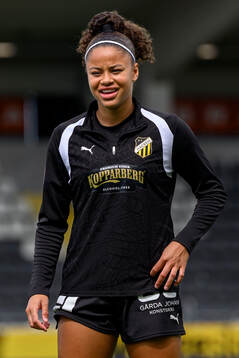 Häckens Felicia Schröder