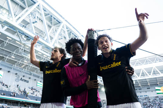 AIKs Victor Goncalves Andersson jublar