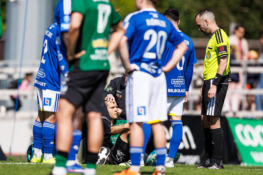 Varbergs Gustav Broman har ont